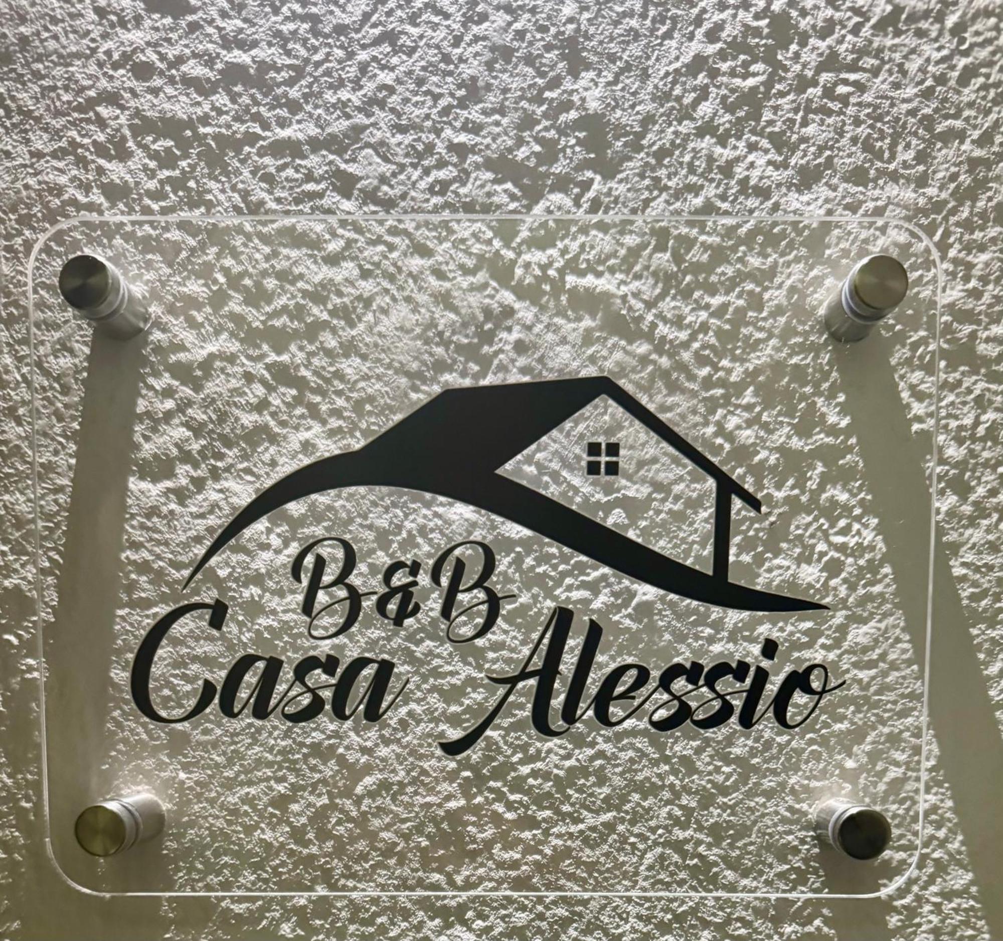 Casa Alessio - Elegante Appartamento Nel Cuore Di Cesano Maderno Zewnętrze zdjęcie